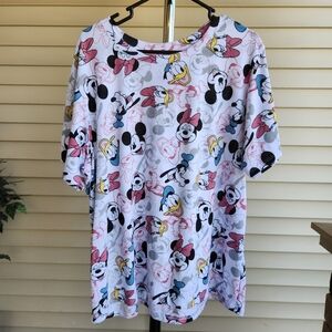Disney Mickey and Friends Ladies Women's Shirt Size 2x